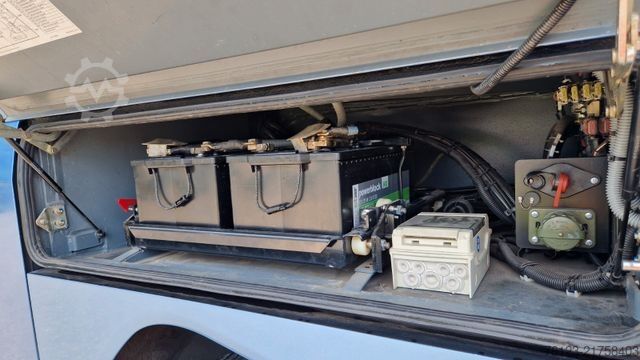 Bus NEOPLAN 5217 Starliner, Wohnmobil  Konferenzbus Bürobus