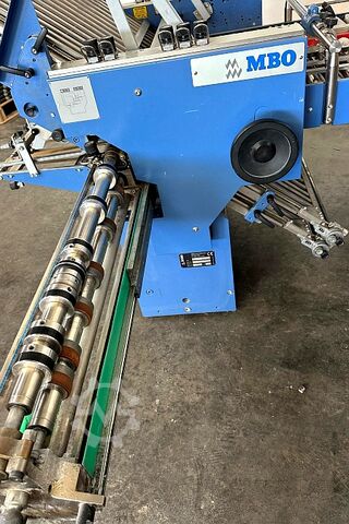 Pocket folding machine + buckle folding unit MBO T800.1/642/R + MBO Schwertfalzwerk