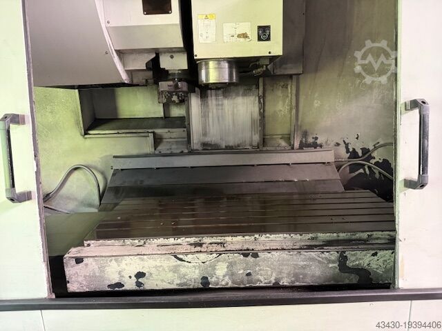 Vertikales Bearbeitungszentrum HURCO VMX60