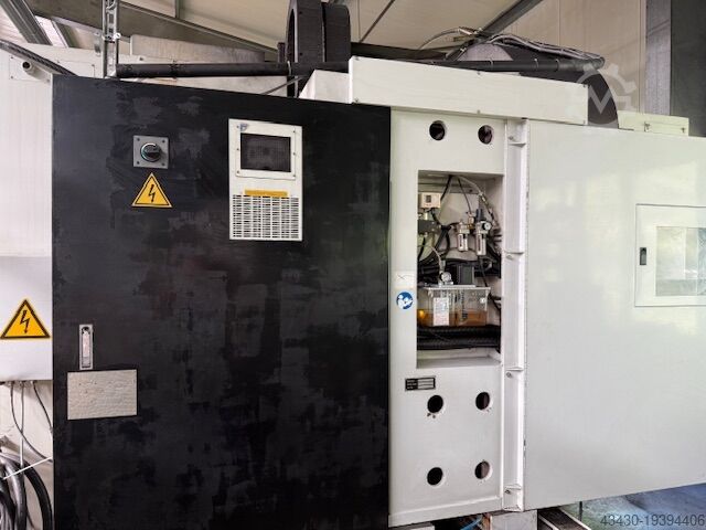 Vertikales Bearbeitungszentrum HURCO VMX60