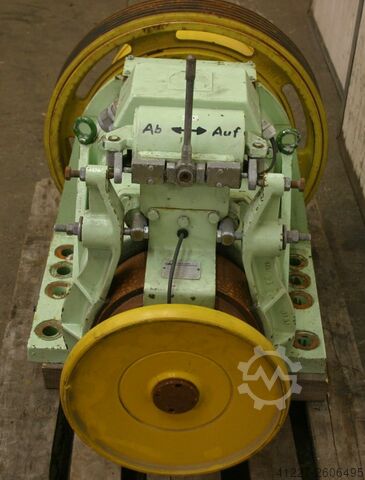 Getriebemotor 22 kW 59,4 U/min Flender LUGA-160LD-04Y