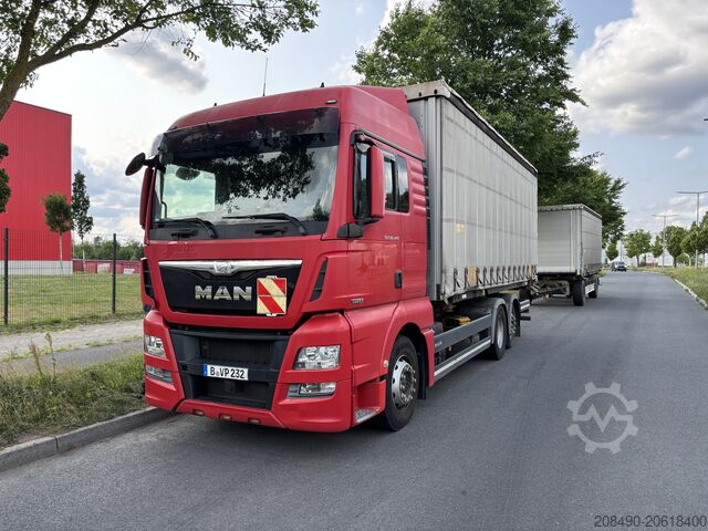 Swap body truck with flatbed/tarpaulin body MAN TGX 26.440 , Fahrschulwagen