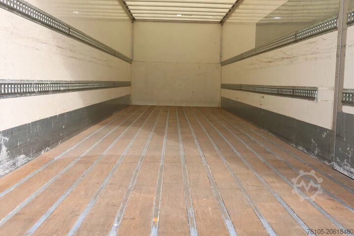 Box body DAF CF 290 FA Bak + klep Dhollandia 2000 KG