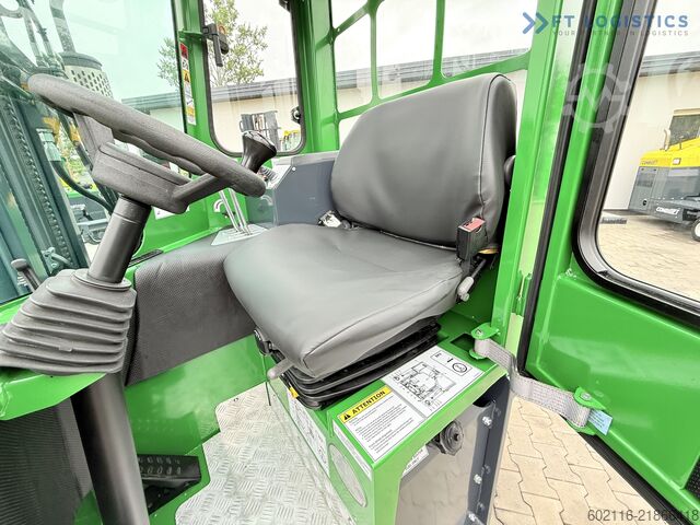 4-way forklift Combilift C3000 DIESEL TRIPLEX 4900 POSITIONER