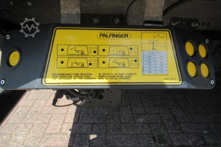 Closed box Iveco Daily 35C16 Bak+Klep Automaat