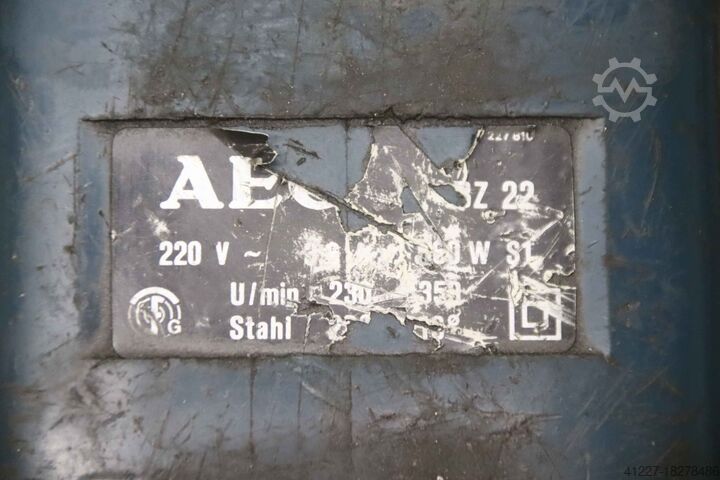 Zweiarmige Bohrmaschine AEG** BZ 22