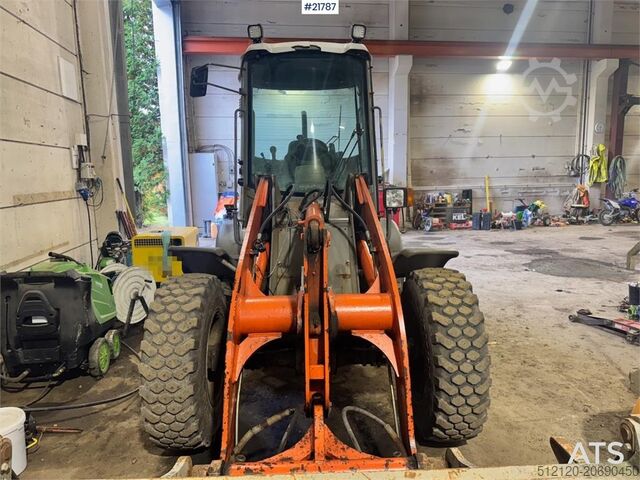 Wheel loader Atlas 65S Wheel Loader w/ Bucket.