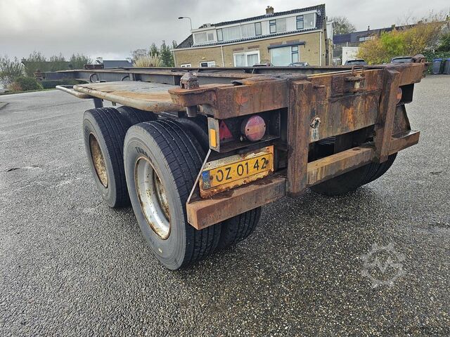 Transport von Containern PACTON 2126 C 2  STEEL SUSPENSION DOUBLE TIRES DRUM BR...