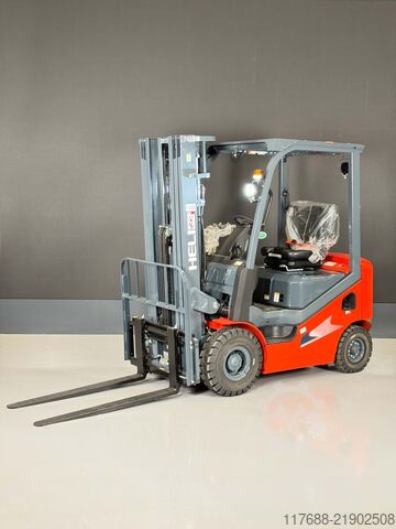 Diesel front loader Heli CPCD20-H3-Diesel 2t 4,7m Triplex KUBOTA - Garantie