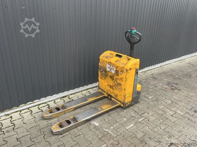 Electric Pallet Truck Jungheinrich EJE116