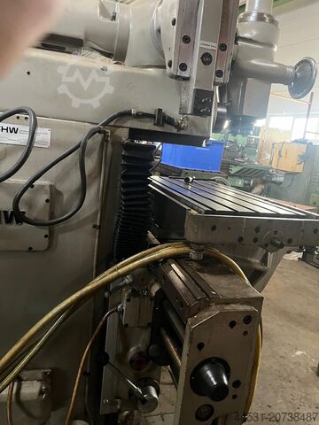 Universalfräsmaschine SHW UF 1