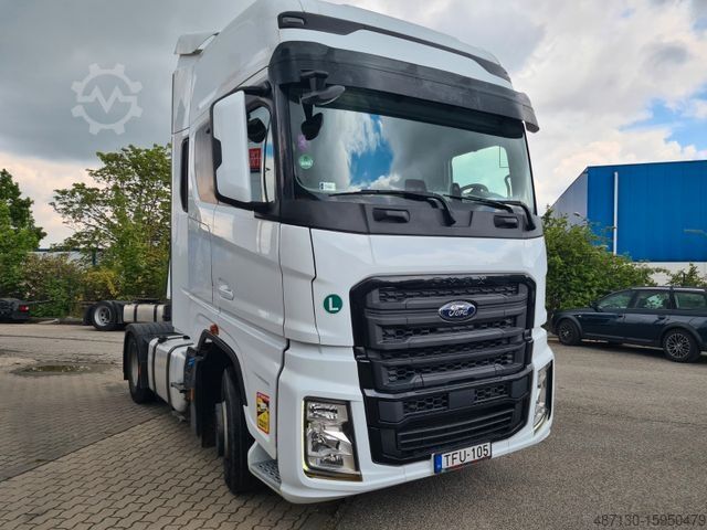 Standard tractor unit FORD F-MAX 500