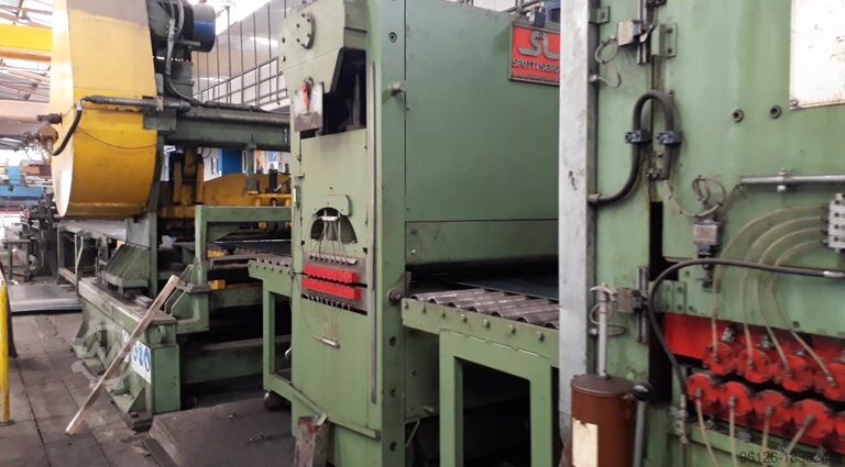 SPOTTI-NIVELLIERMASCHINE SPOTTI LEVELING MACHINE