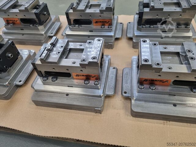 Universal-Bearbeitungszentrum Mikron HPM 450 U WPC