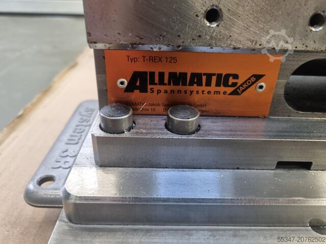 Universal-Bearbeitungszentrum Mikron HPM 450 U WPC