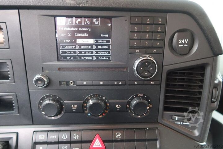 Box body Mercedes-Benz Antos 1924L Huif + Klep Dhollandia 2000 KG Euro 6