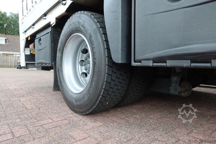 Box body Mercedes-Benz Antos 1924L Huif + Klep Dhollandia 2000 KG Euro 6