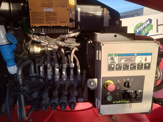 Self-propelled work platform Niftylift HR28 Hybid, nur 1200 Std.