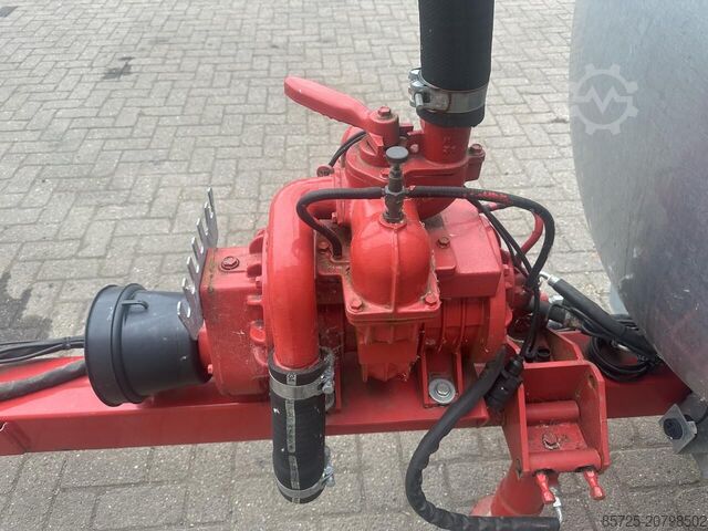 Manure spreader Waterwagen MB32 - Gebruikt