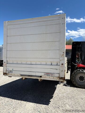 Swap body trailer Krone 7,45m Baustoff Bordwände Türen