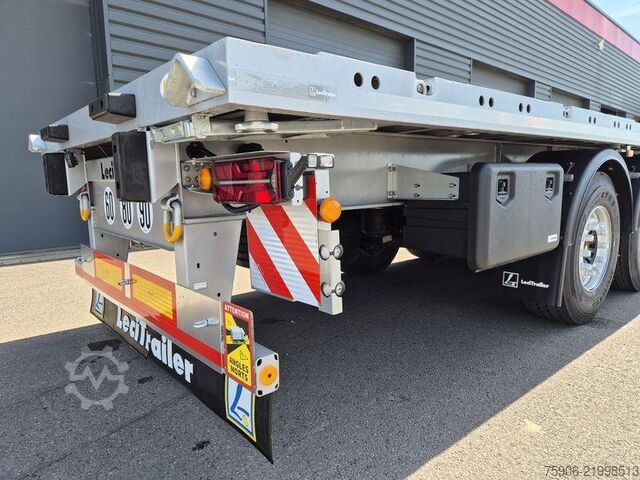 Flatbed semitrailers Lecitrailer PLATEAU TWISTLOCKS EXTENSIBLE