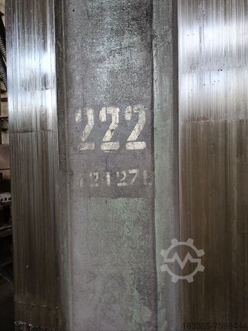 Vertical lathe is a heavy vertical lathe  1550