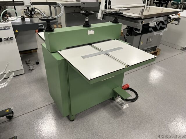 Nut- und Perforiermaschine IML CV-60 Cardboard Creasing Machine