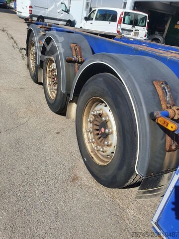 Containertransport M&V Euro 902 KS *High Cube Containerchassis auszieh...