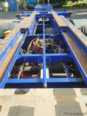 Containertransport M&V Euro 902 KS *High Cube Containerchassis auszieh...