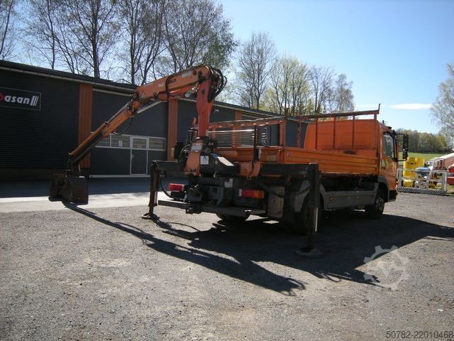 Tipper van MERCEDES-BENZ MB 918 mit Terex TLC 65.2
