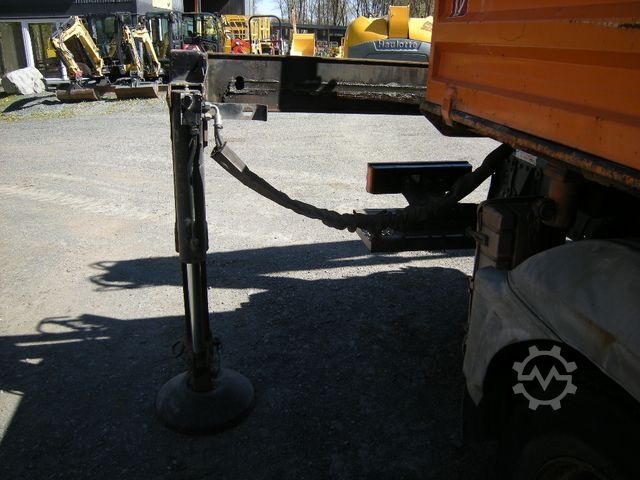 Tipper van MERCEDES-BENZ MB 918 mit Terex TLC 65.2