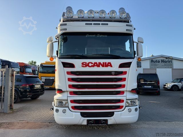 Standard tractor unit SCANIA R410 /Highline/Retarder/Kompressor/Schalter