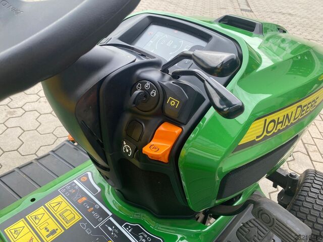 John Deere X940 John Deere X940