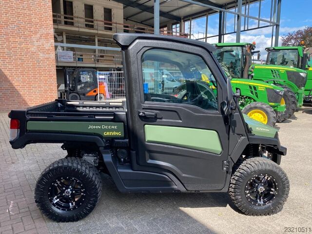 John Deere Gator XUV865M John Deere Gator XUV865M