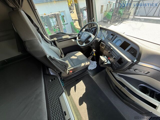 LKW mit Plane MAN 18.470 / 19 PALLETS / NEW MODEL