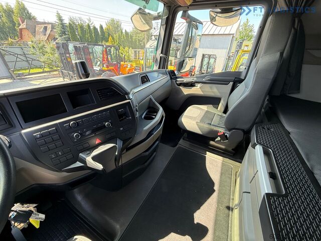 LKW mit Plane MAN 18.470 / 19 PALLETS / NEW MODEL