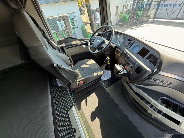 LKW mit Plane MAN 18.470 / 19 PALLETS / NEW MODEL