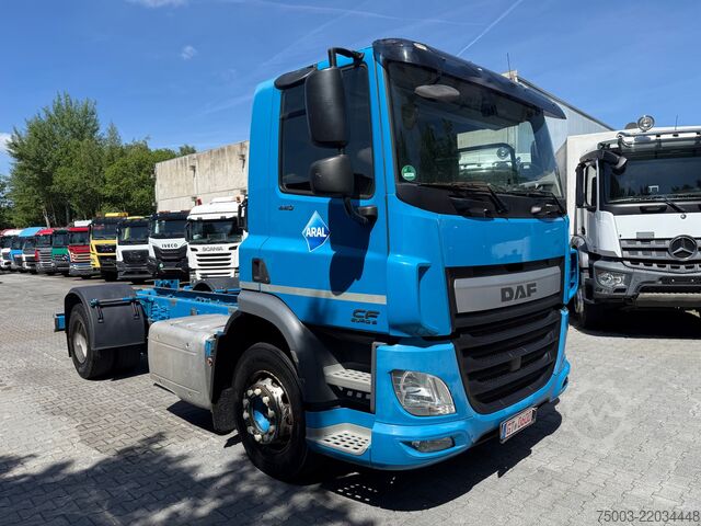 Truck chassis Daf CF440 4X2