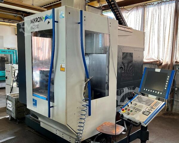 Vertical machining center Mikron UCP 600
