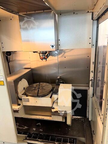 Vertical machining center Mikron UCP 600