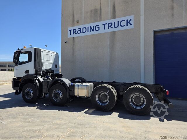Truck chassis IVECO 410T54