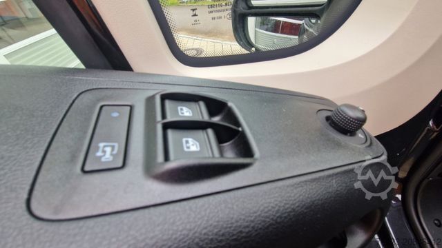 Kleinbus FIAT Fiat Ducato 9 Sitzer Systemboden Rolli Stock