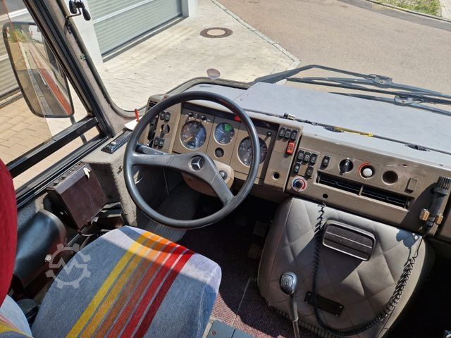 Kleinbus MERCEDES-BENZ Ernst Auwärter Teamstar Vario 814 H Kennzeichen