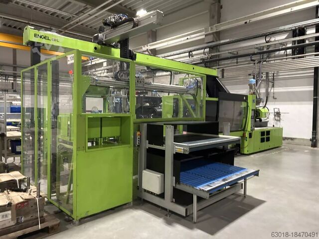 Spritzgießmaschine Engel Victory 2050/350