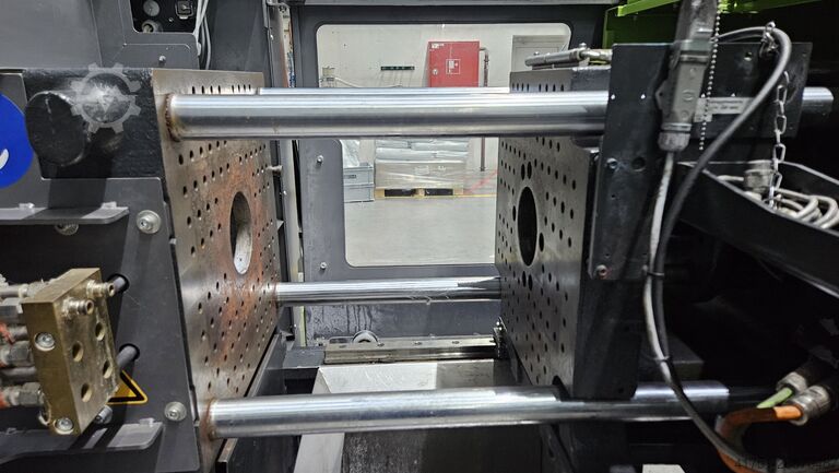 Spritzgießmaschine ENGEL e-max 200-50