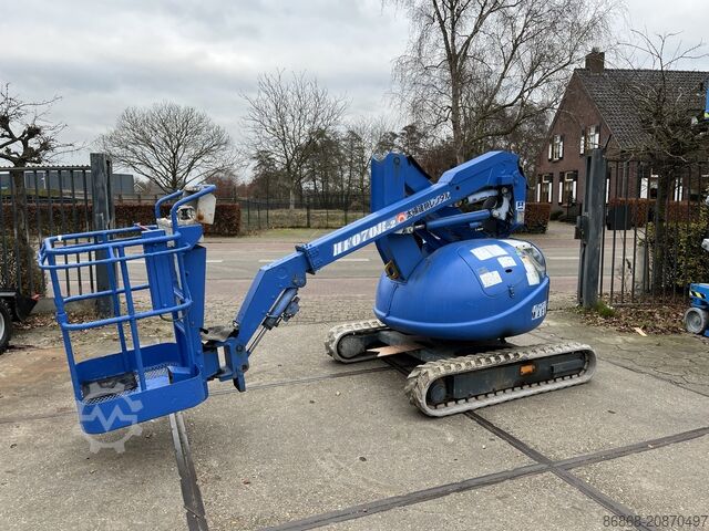 Used articulating boom lift on tracks Maeda NUL070 MAEDA NUL070