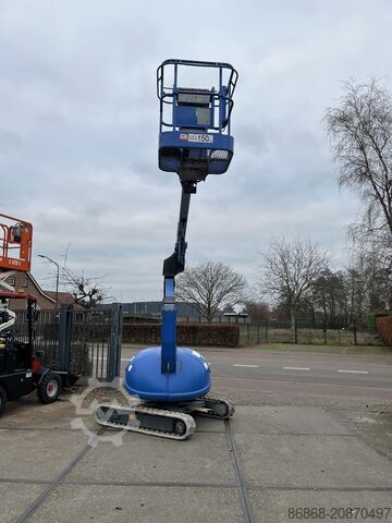 Used articulating boom lift on tracks Maeda NUL070 MAEDA NUL070