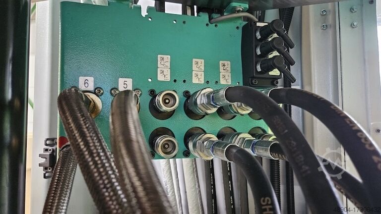 Spritzgießmaschine Arburg 1500T 2000-400 Drehtisch vertikal