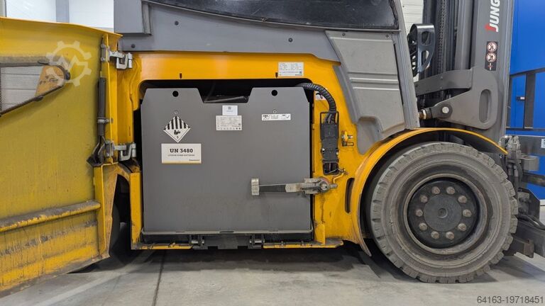 Electric 4-wheel forklift Jungheinrich EFG 535k