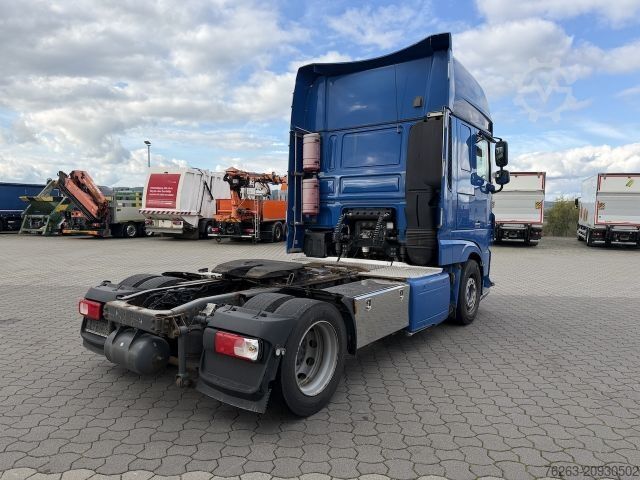 Standard tractor unit DAF XF 460 4x2 Retarder